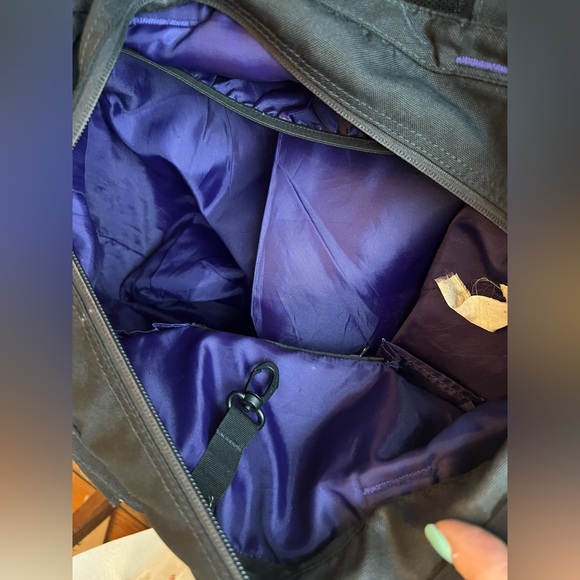 Jansport Animal Print Tote - Picture 7 of 9